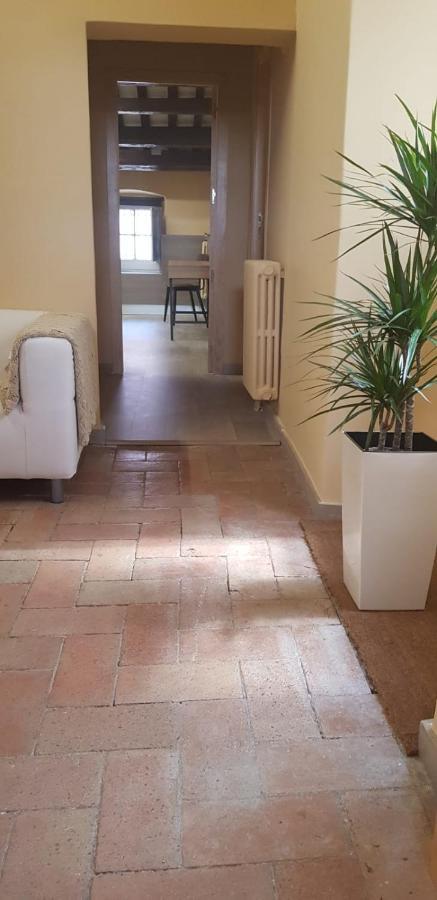 Bed and Breakfast Cal Duran Esparraguera Екстер'єр фото
