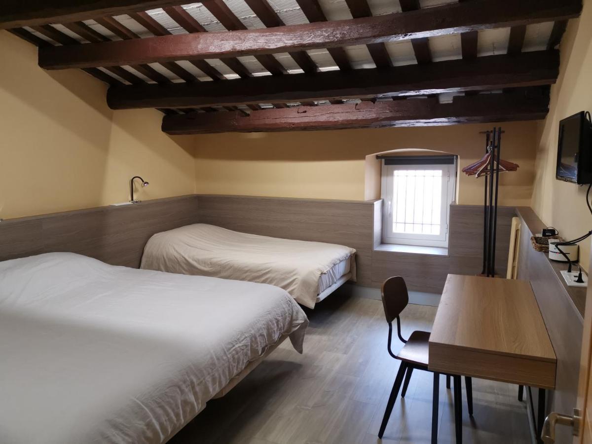 Bed and Breakfast Cal Duran Esparraguera Екстер'єр фото