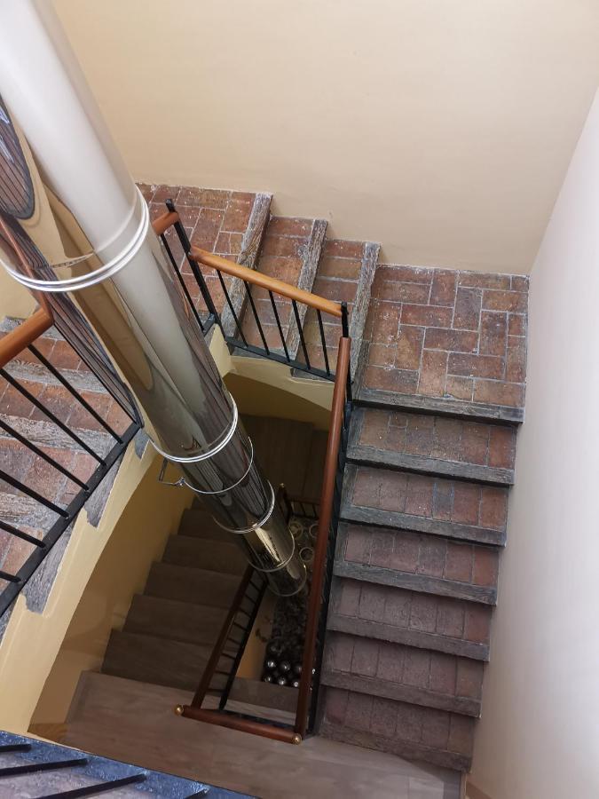 Bed and Breakfast Cal Duran Esparraguera Екстер'єр фото